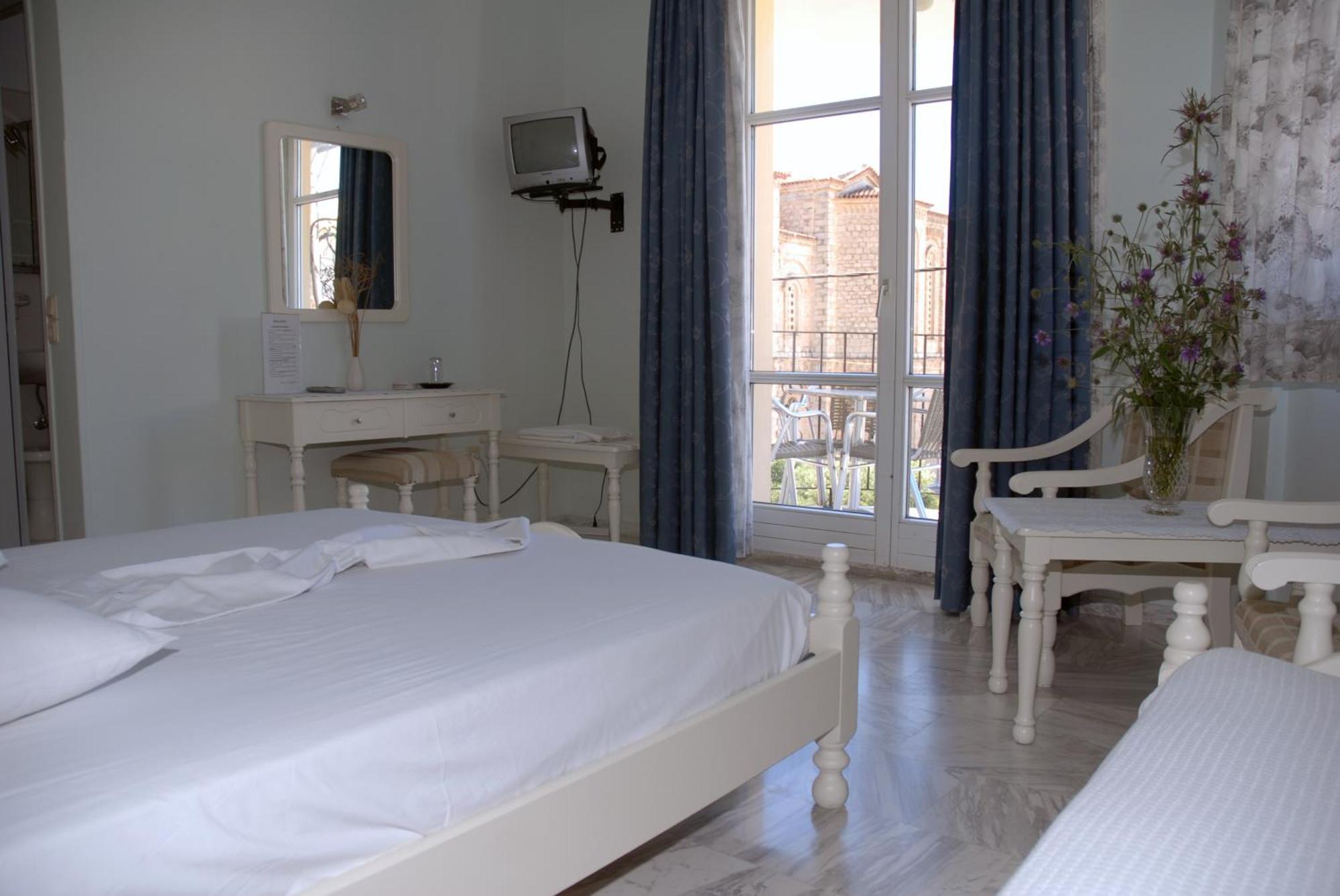 Amanda Hotel Karlovassi Eksteriør billede